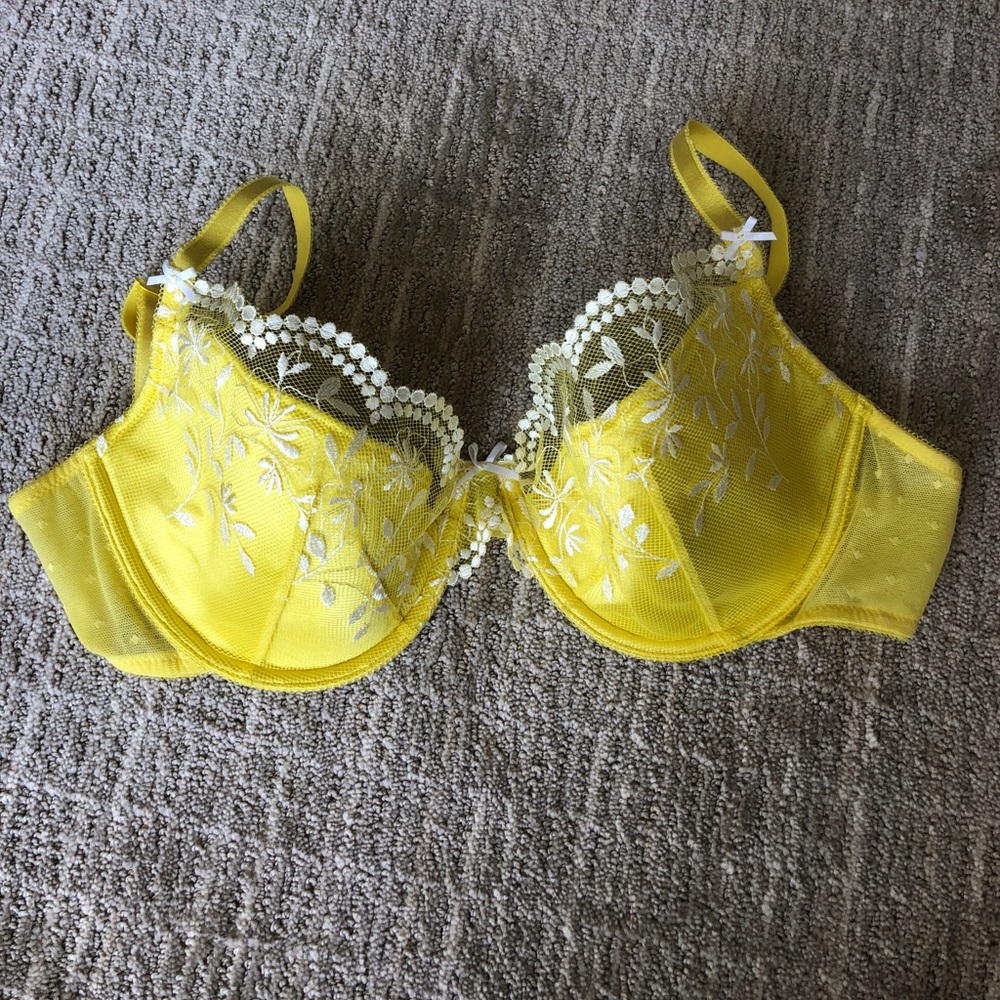 Yellow bra